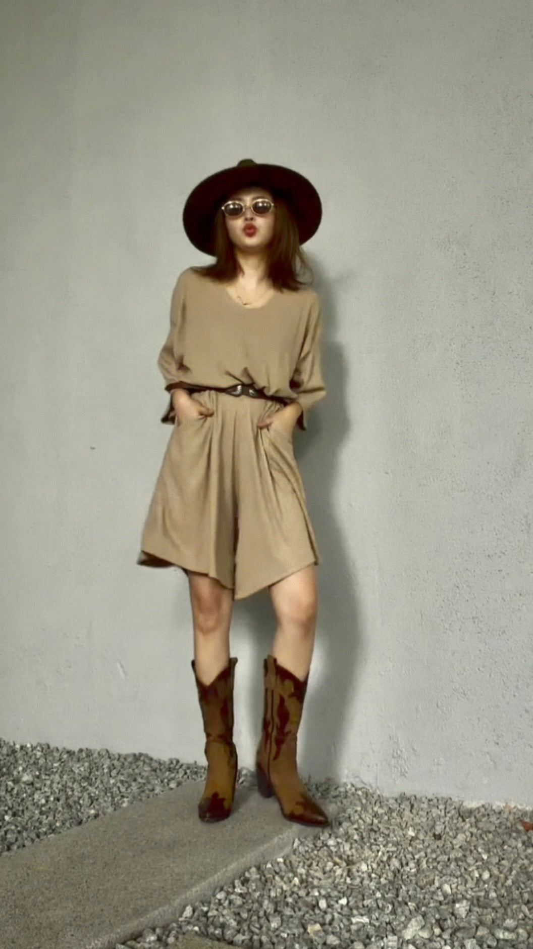 【ERROR. 】 Rough T-Shirt & Shorts Set-up / Beige