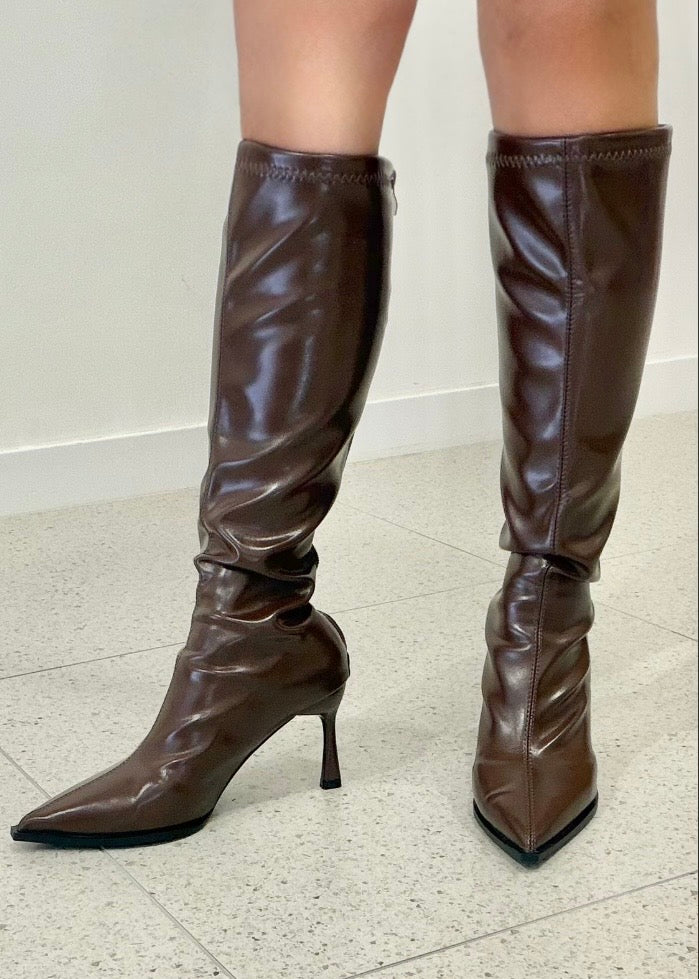【ERROR.】Pointed Toe StretchBoots /  Brown