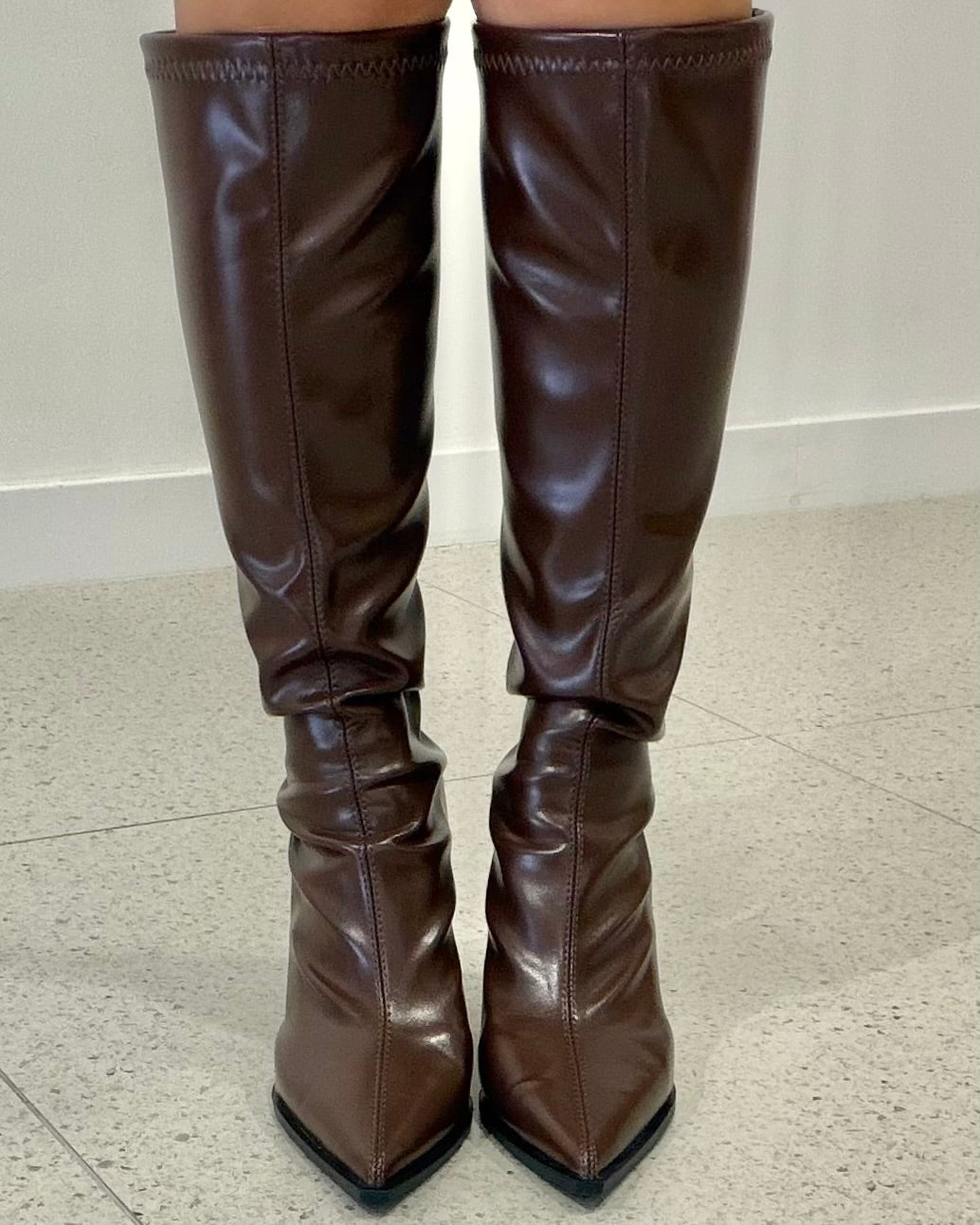 【ERROR.】Pointed Toe StretchBoots /  Brown