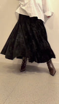 【ERROR.】Velour Volume Skirt / Black