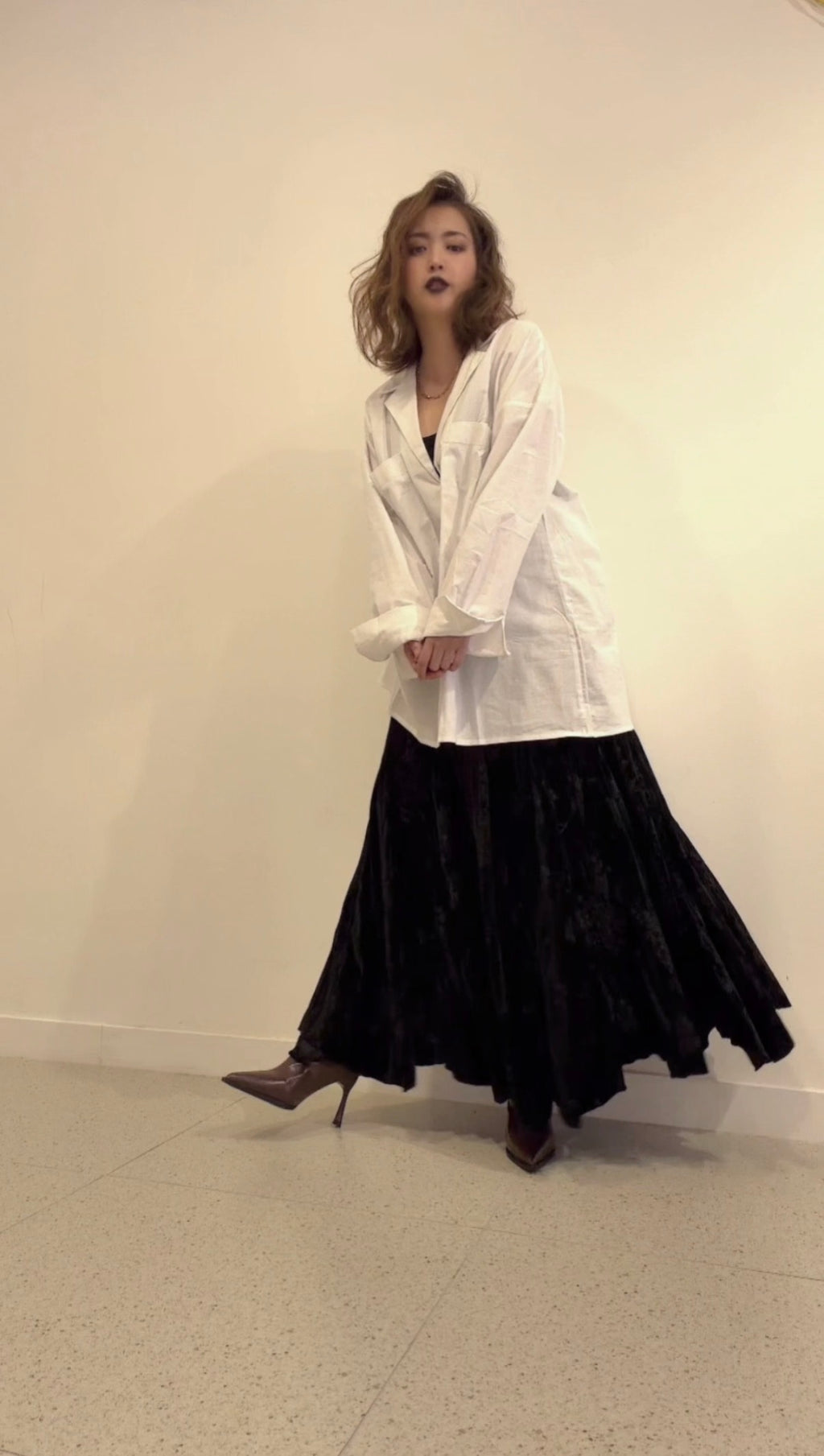 【ERROR.】Velour Volume Skirt / Black