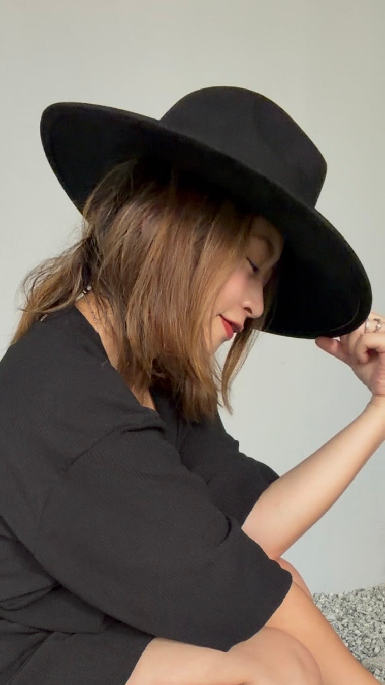 ⁠ 【ERROR.】 Wide Wool Felt Hat⁠ / Black