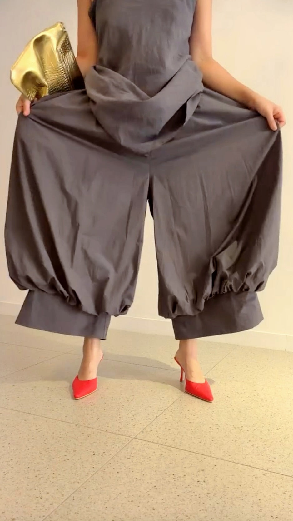 【ERROR.】 Balloon Pants / Charcoal Gray