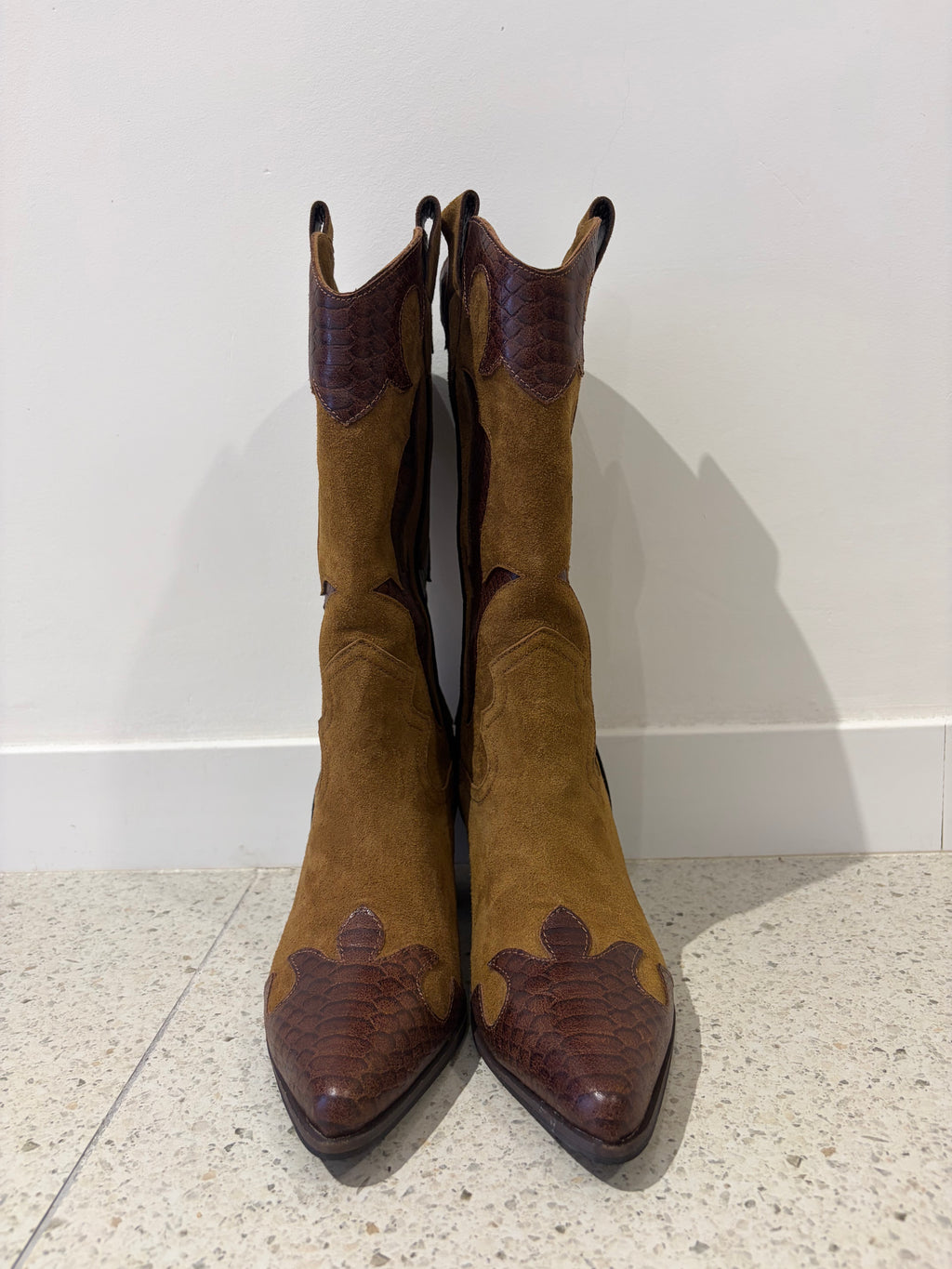 【ERROR.】 Western Stitch Boots / Brown