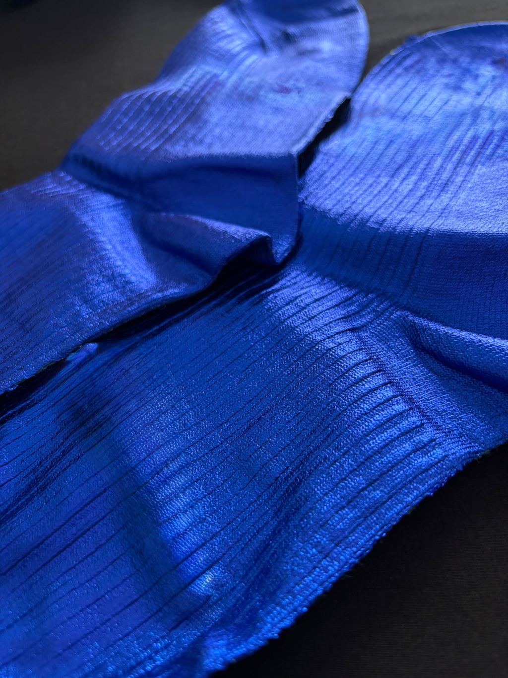 【ERROR.】Metallic Glow Crew Socks / Green・Blue